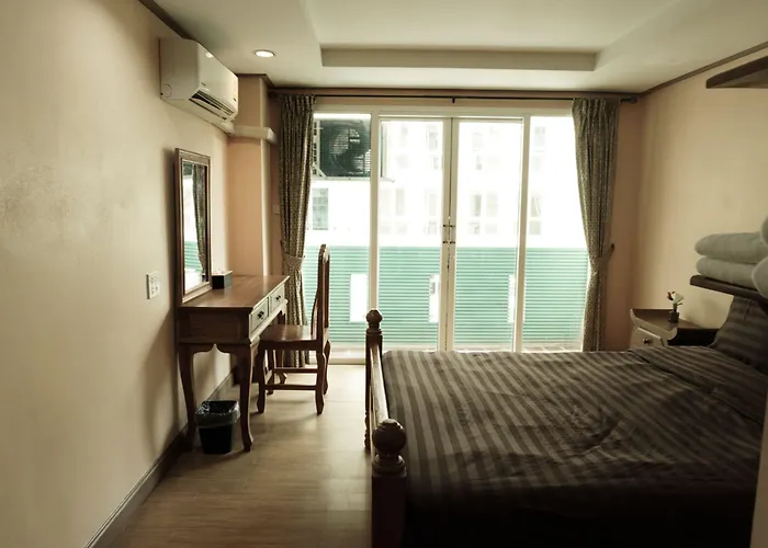 One Deves Inn Bangkok